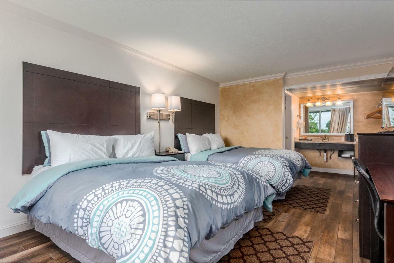Fairway Inn Berryville 외부 사진