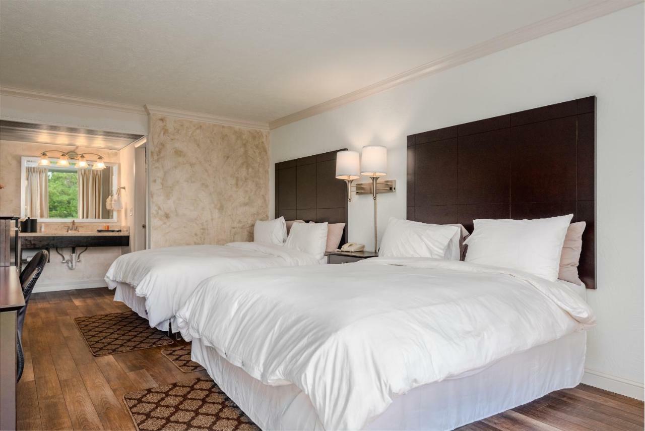 Fairway Inn Berryville 외부 사진